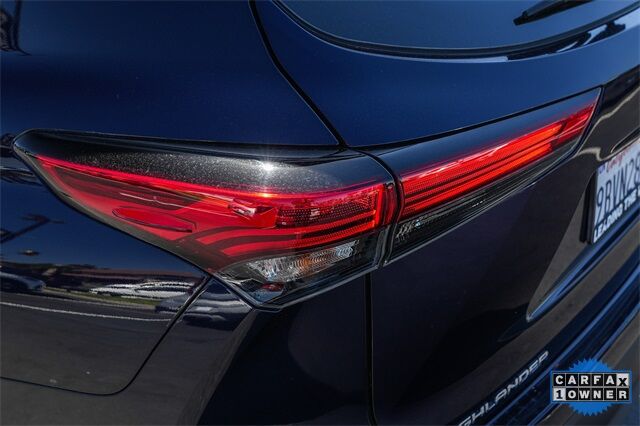 2022 Toyota Highlander XLE Huntington Beach CA