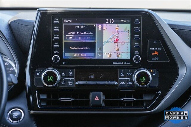 2022 Toyota Highlander XLE Huntington Beach CA