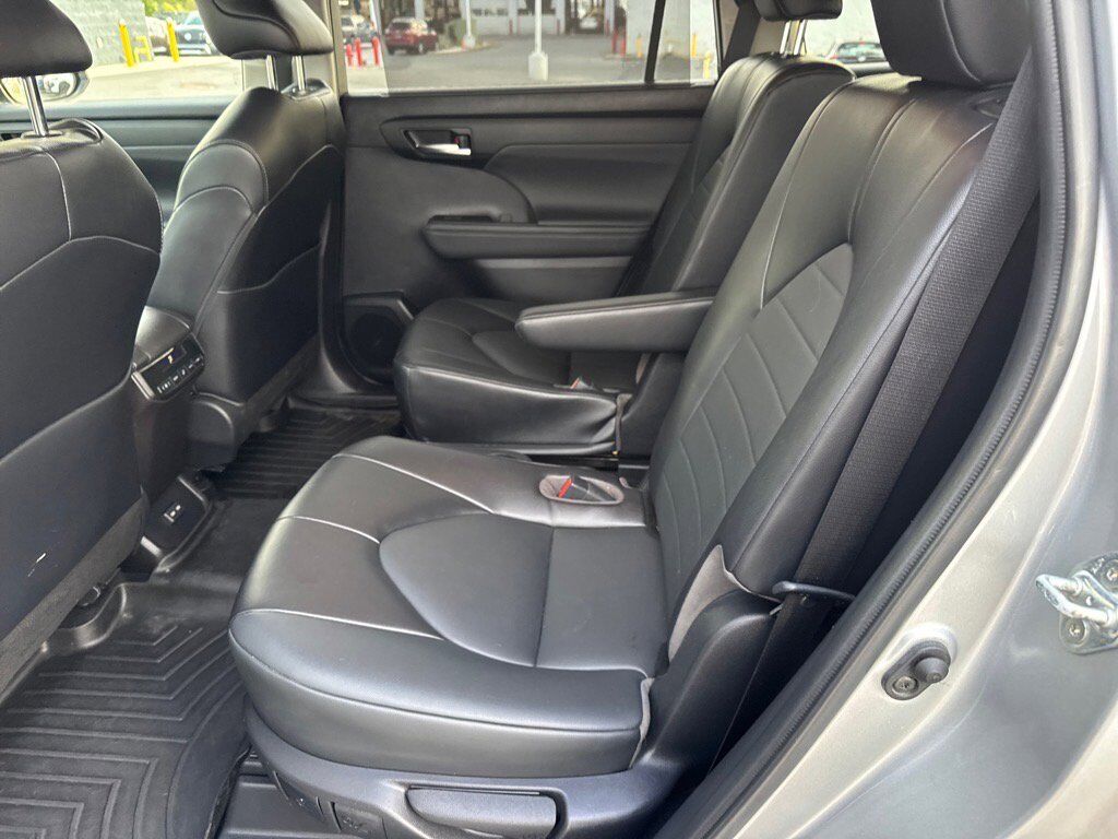 2022 Toyota Highlander XLE Johnson City TN