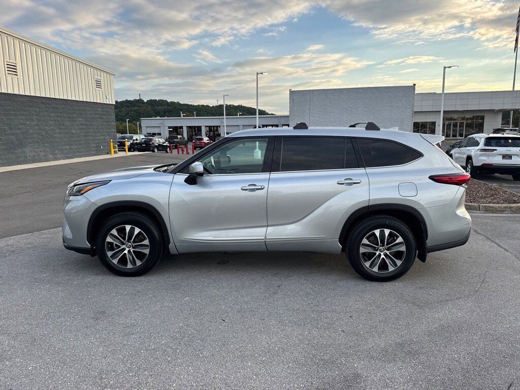 2022 Toyota Highlander XLE Johnson City TN