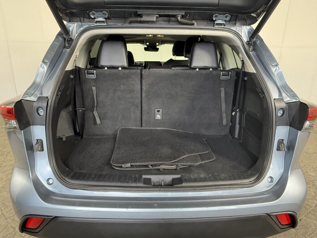 2022 Toyota Highlander XLE Maumee OH