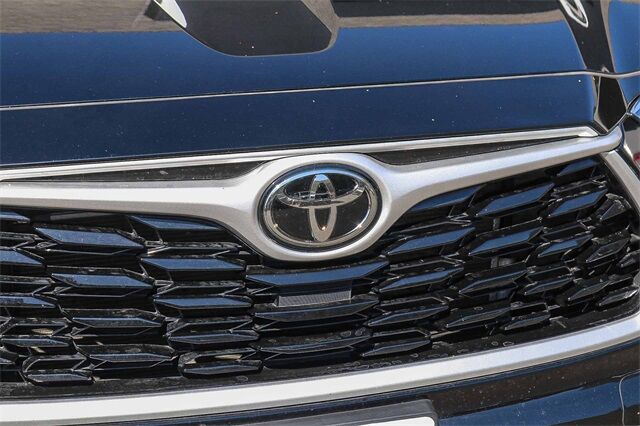2022 Toyota Highlander XLE Moreno Valley CA