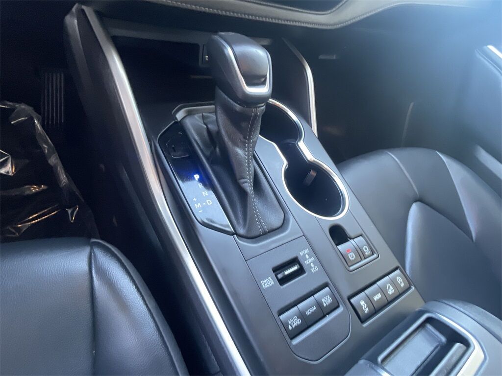 2022 Toyota Highlander XLE Petaluma CA
