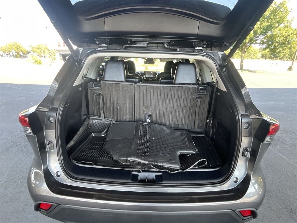 2022 Toyota Highlander XLE Petaluma CA
