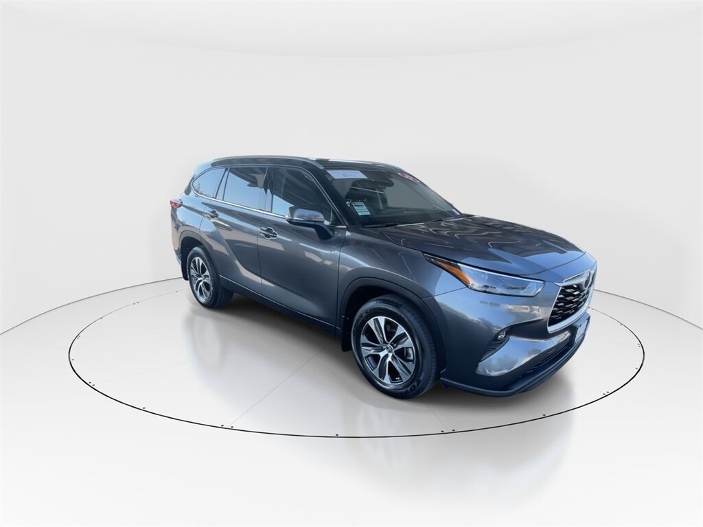 2022 Toyota Highlander XLE Petaluma CA