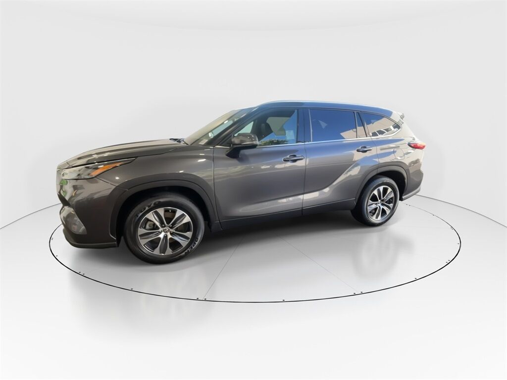 2022 Toyota Highlander XLE Petaluma CA