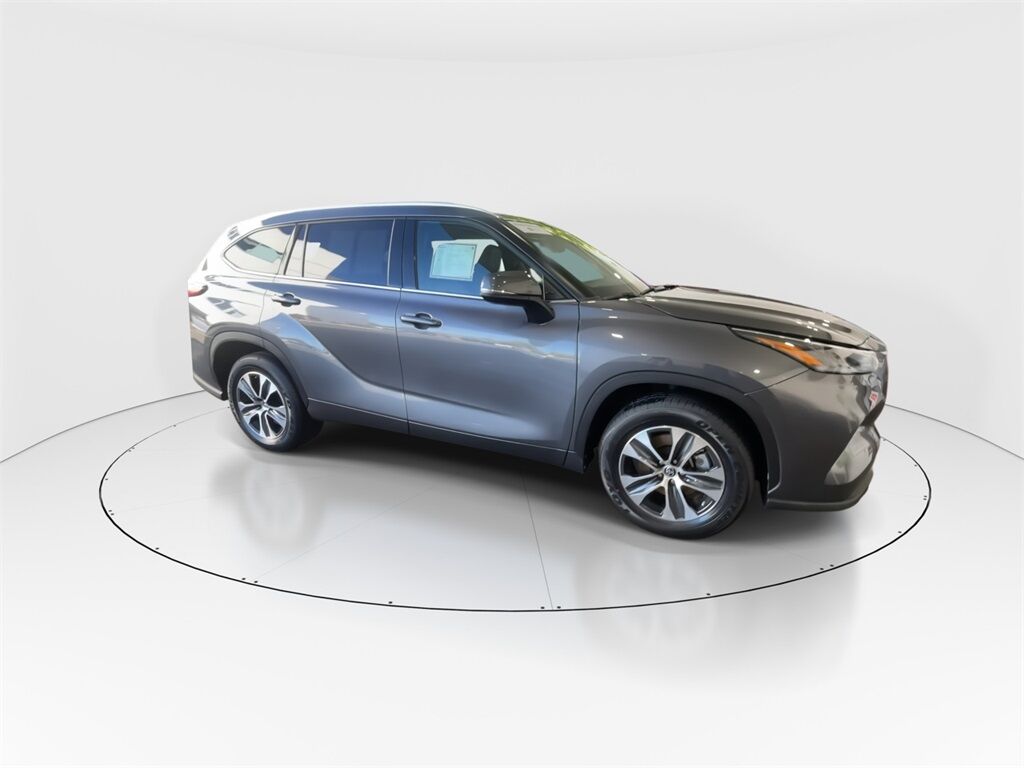 2022 Toyota Highlander XLE Petaluma CA