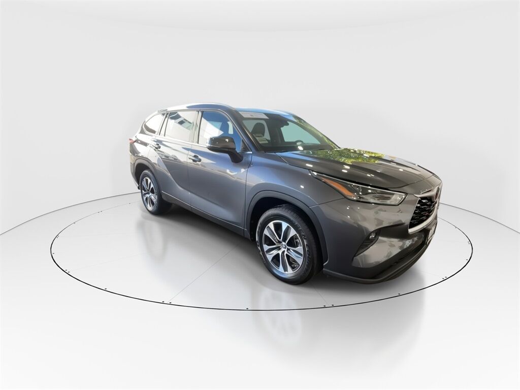 2022 Toyota Highlander XLE Petaluma CA