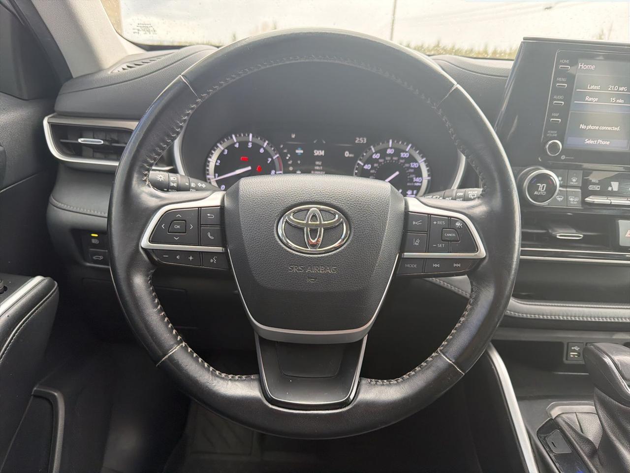 2022 Toyota Highlander XLE Bend OR