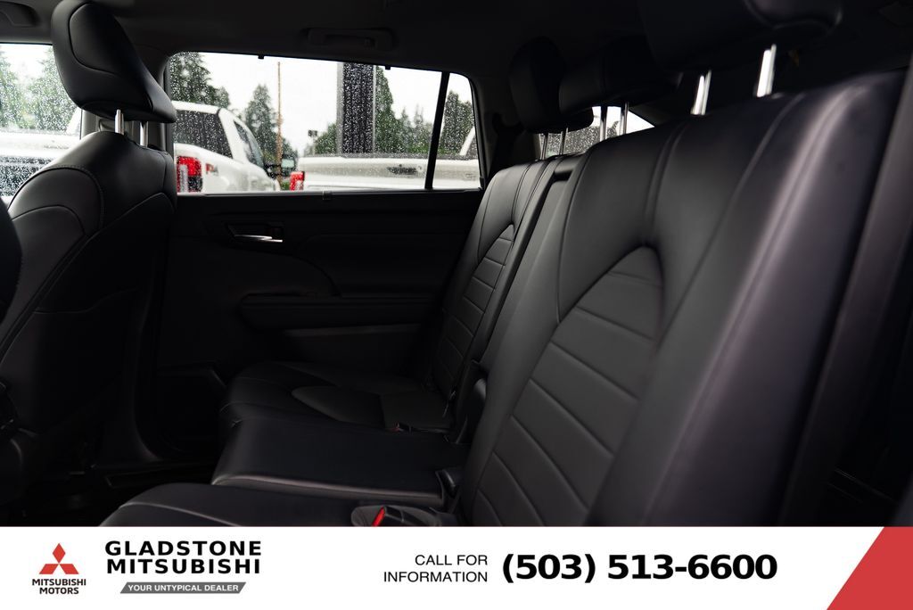 2022 Toyota Highlander XLE Milwaukie OR