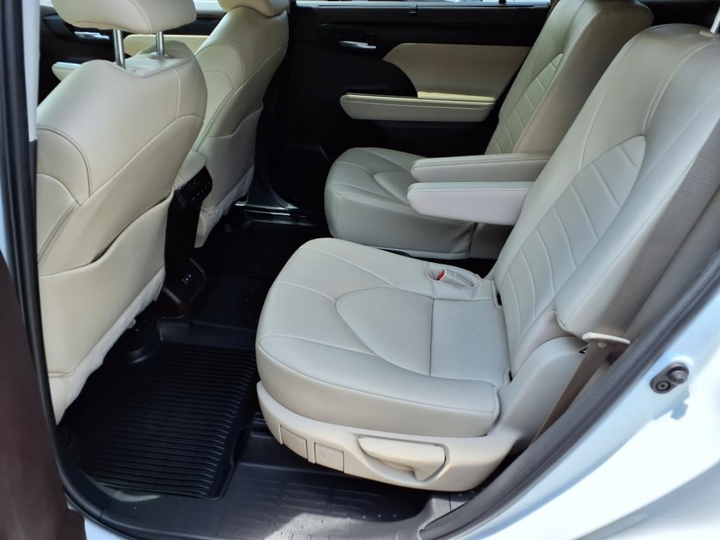 2022 Toyota Highlander XLE Roanoke VA