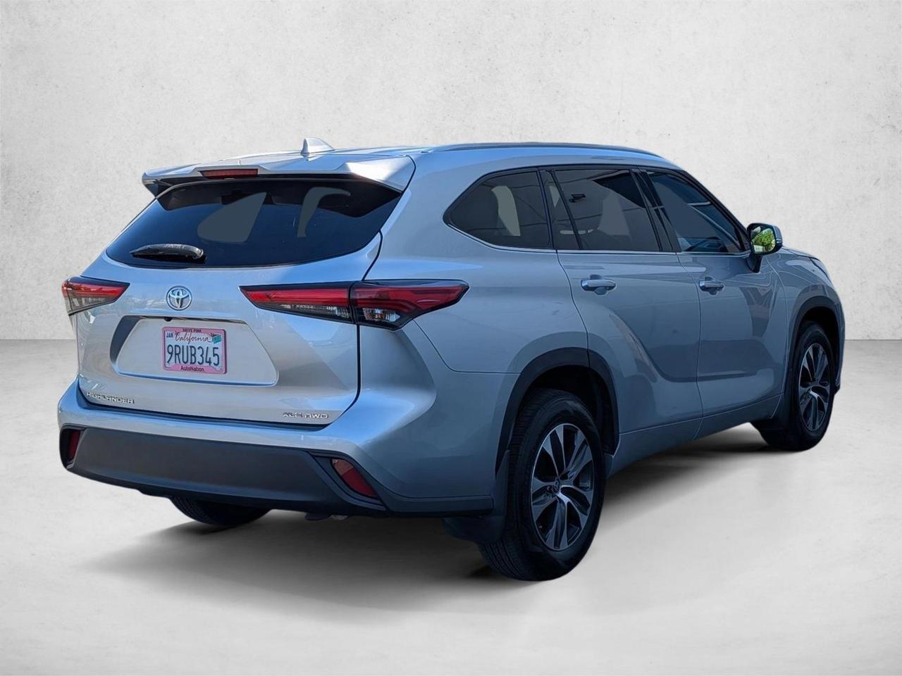 2022 Toyota Highlander XLE Roseville CA