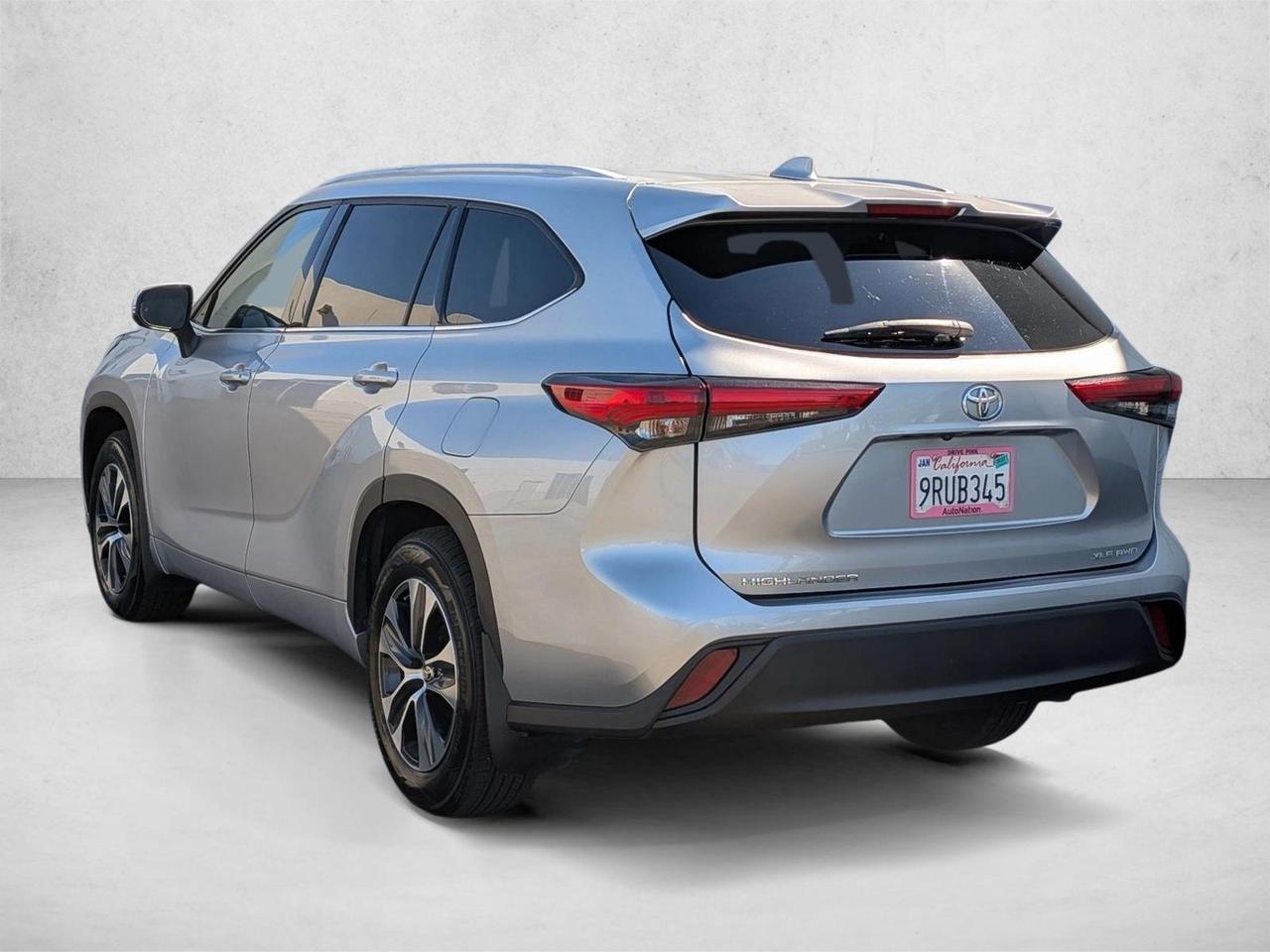 2022 Toyota Highlander XLE Roseville CA