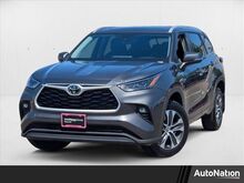 2022_Toyota_Highlander_XLE_ Roseville CA