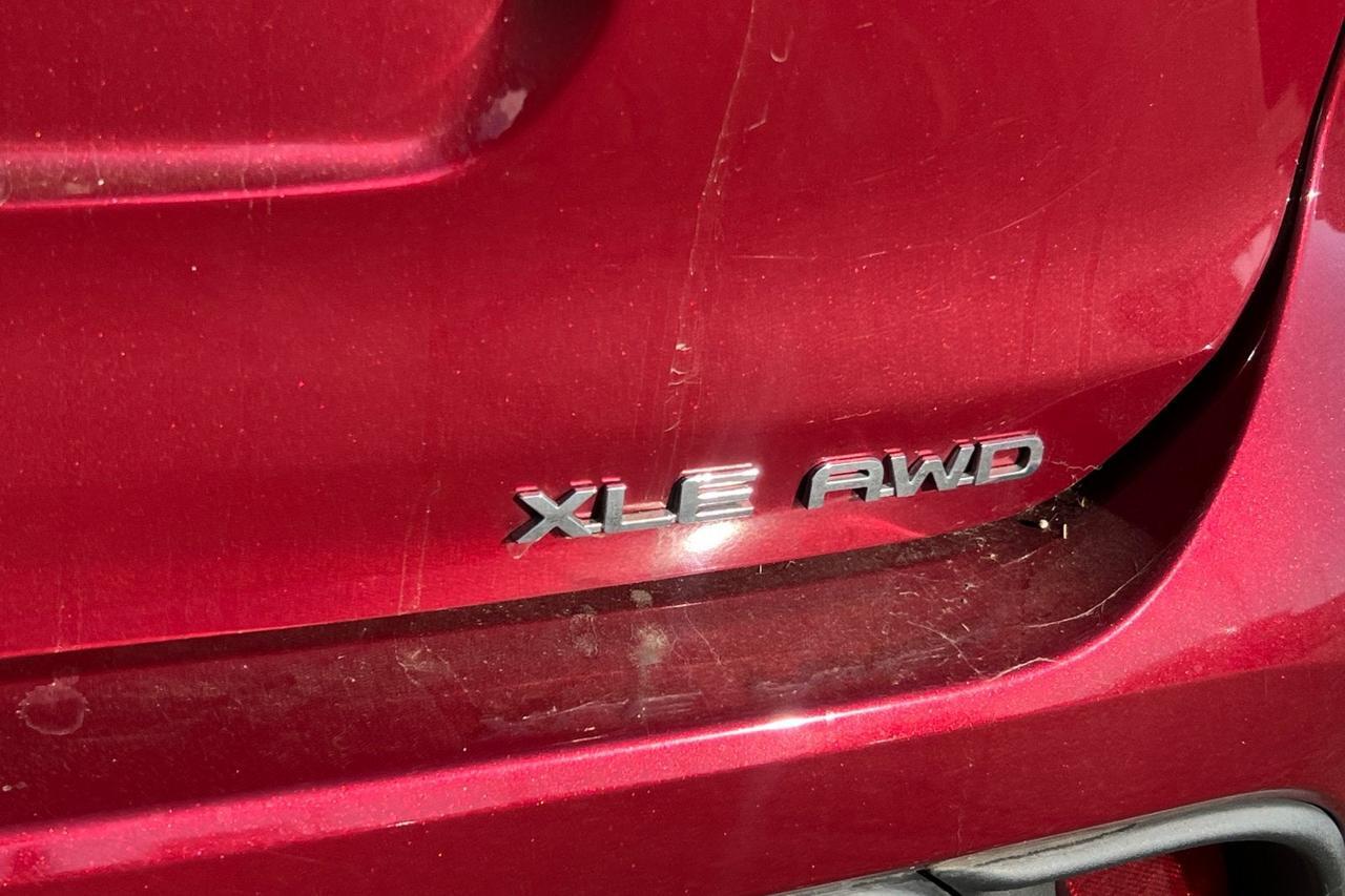 2022 Toyota Highlander XLE Roseville CA