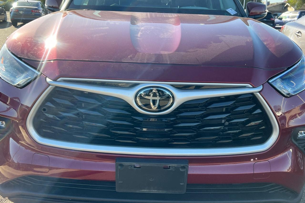 2022 Toyota Highlander XLE Roseville CA