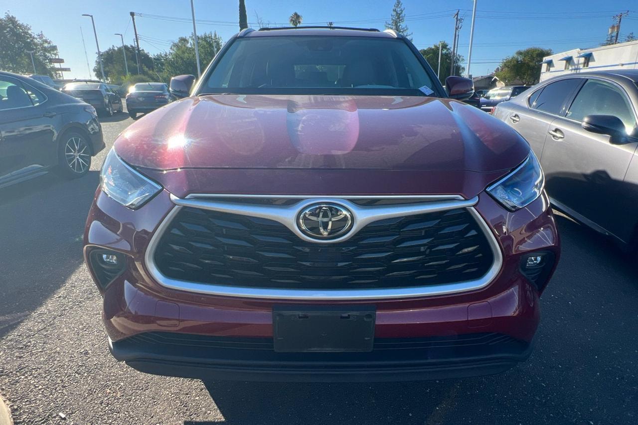 2022 Toyota Highlander XLE Roseville CA