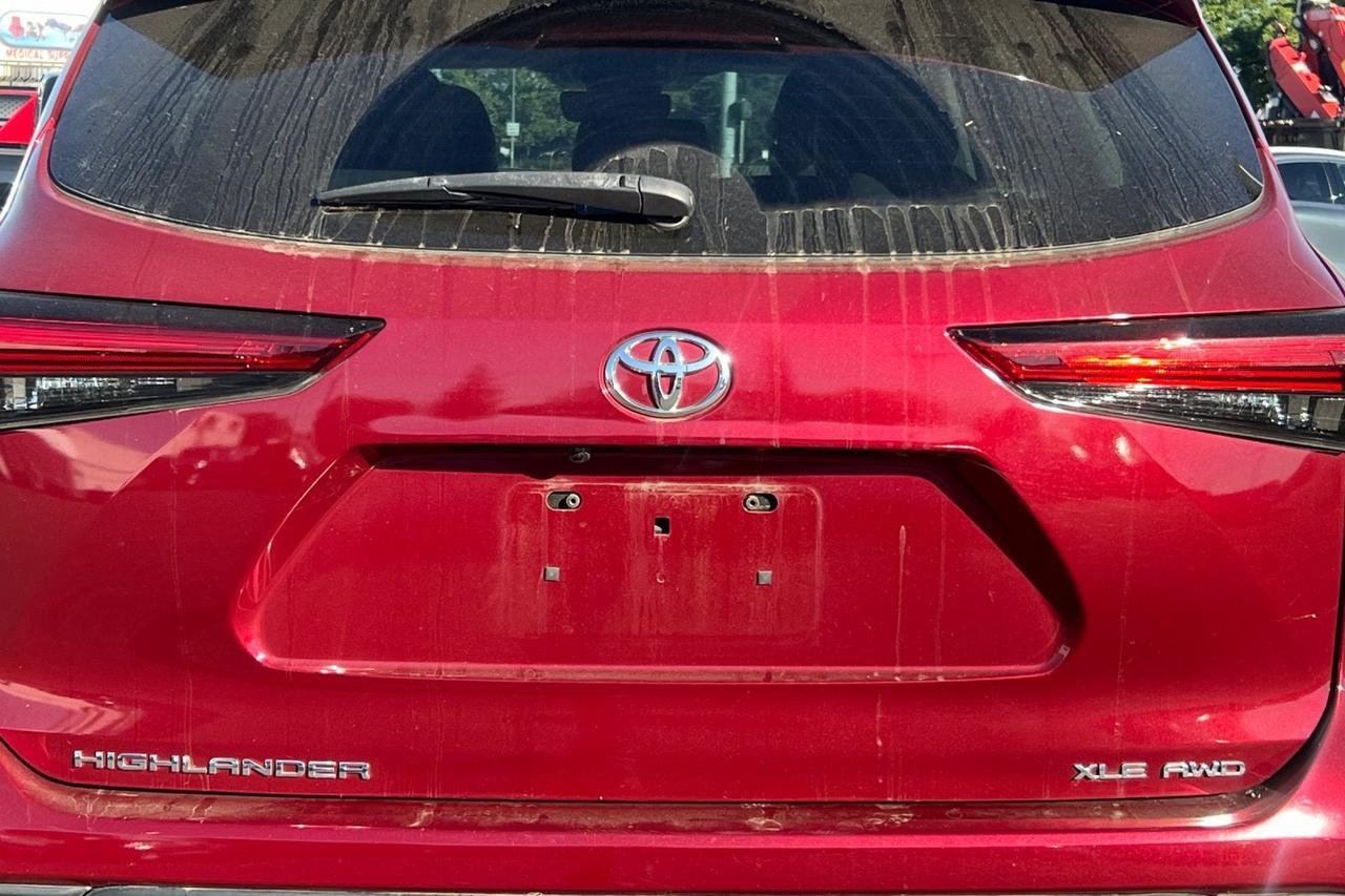 2022 Toyota Highlander XLE Roseville CA