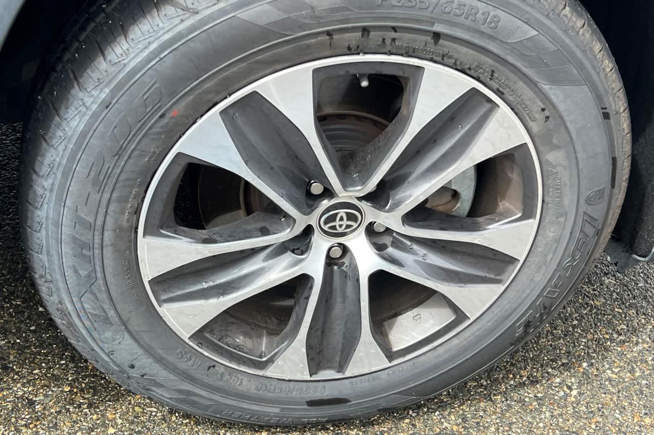 2022 Toyota Highlander XLE Roseville CA