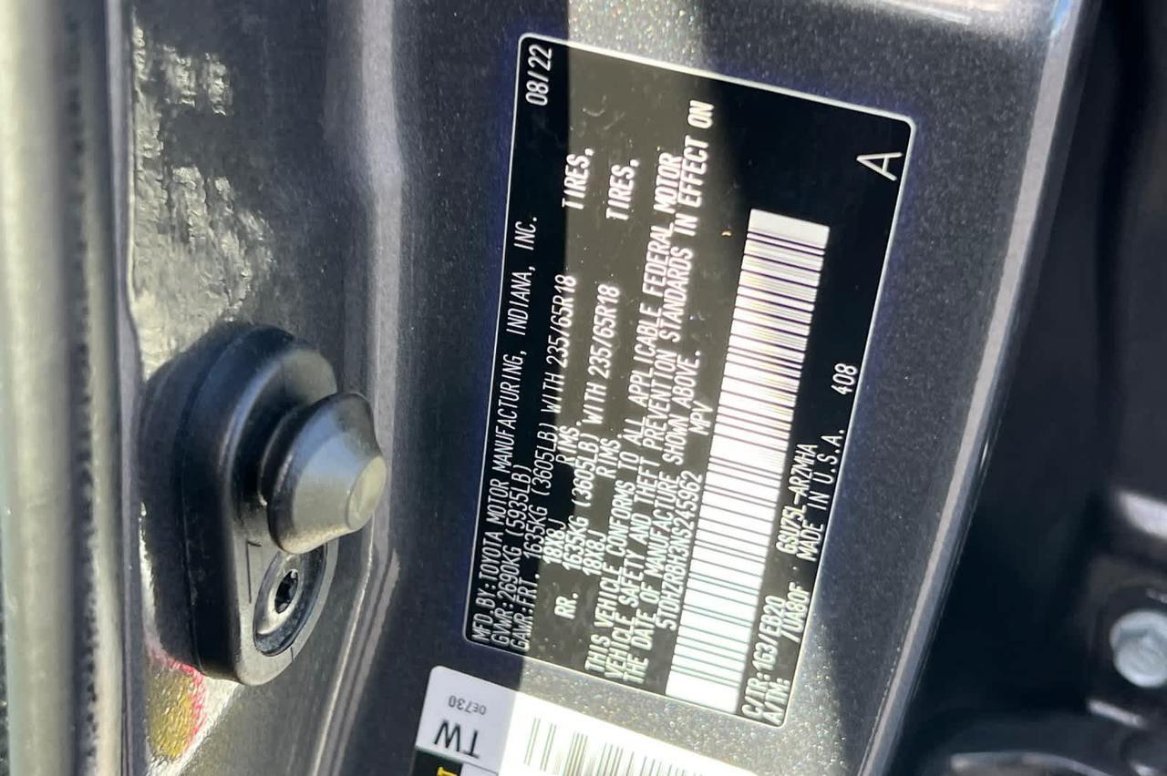 2022 Toyota Highlander XLE Roseville CA