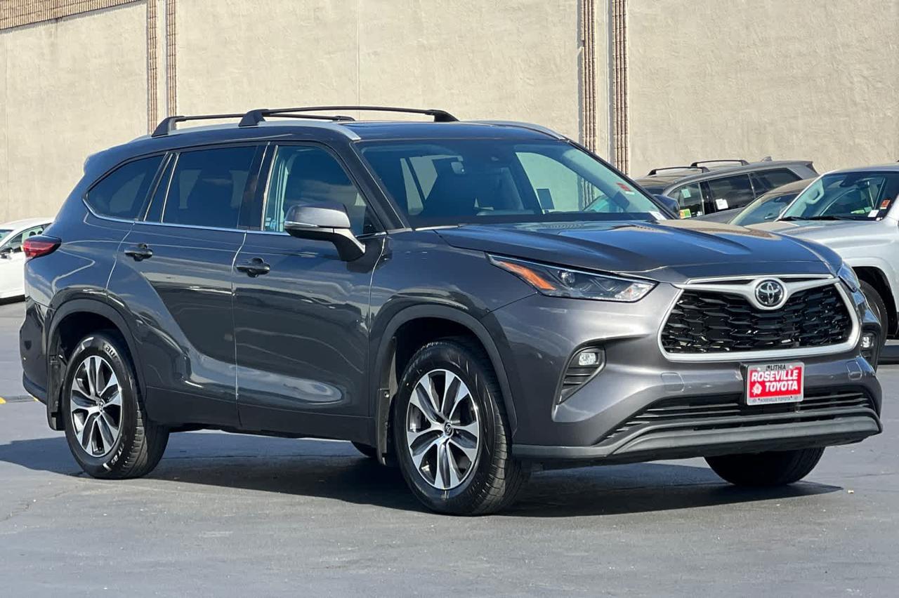 2022 Toyota Highlander XLE Roseville CA