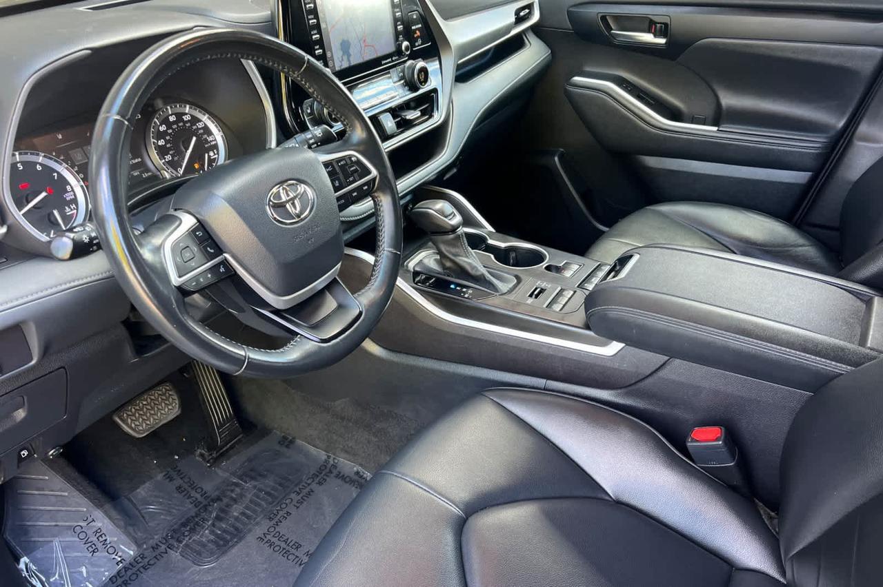 2022 Toyota Highlander XLE Roseville CA