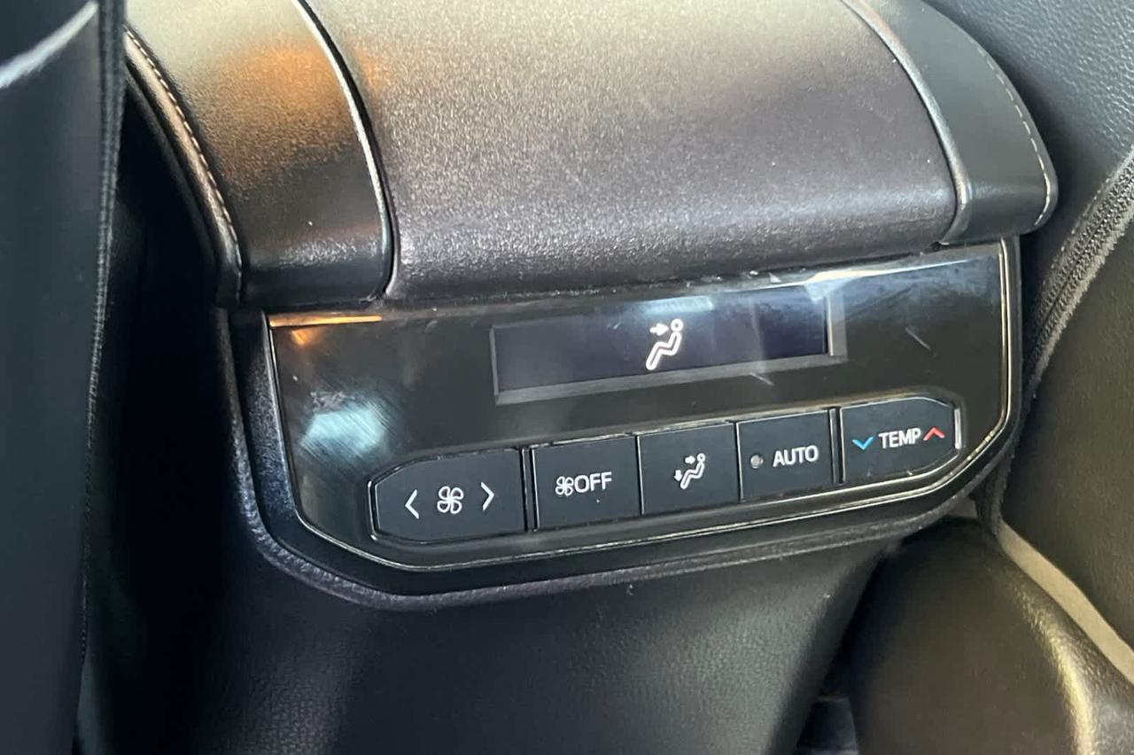 2022 Toyota Highlander XLE Roseville CA