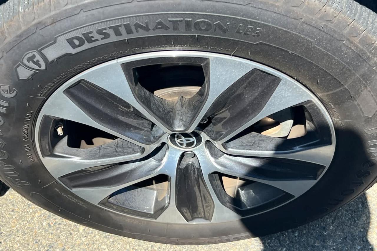 2022 Toyota Highlander XLE Roseville CA