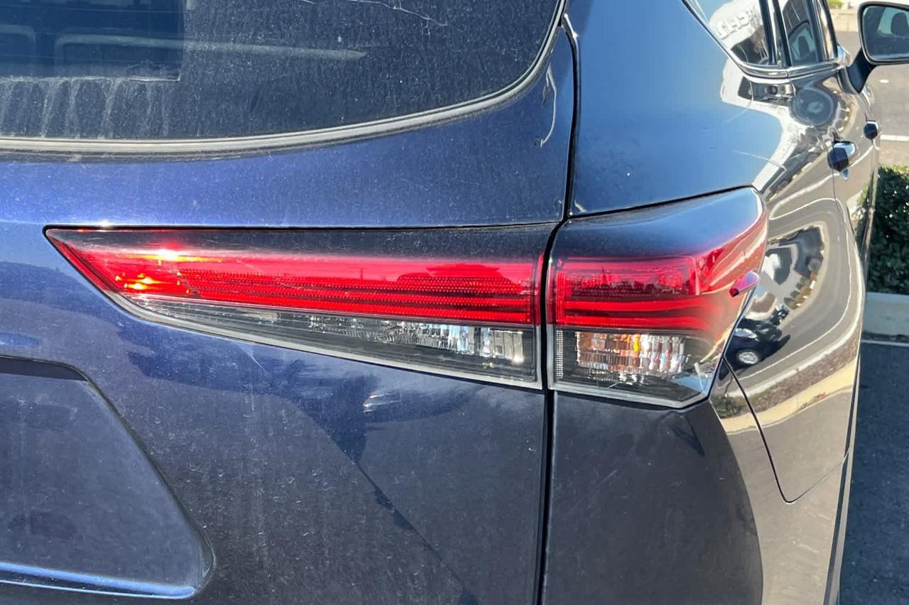 2022 Toyota Highlander XLE Roseville CA