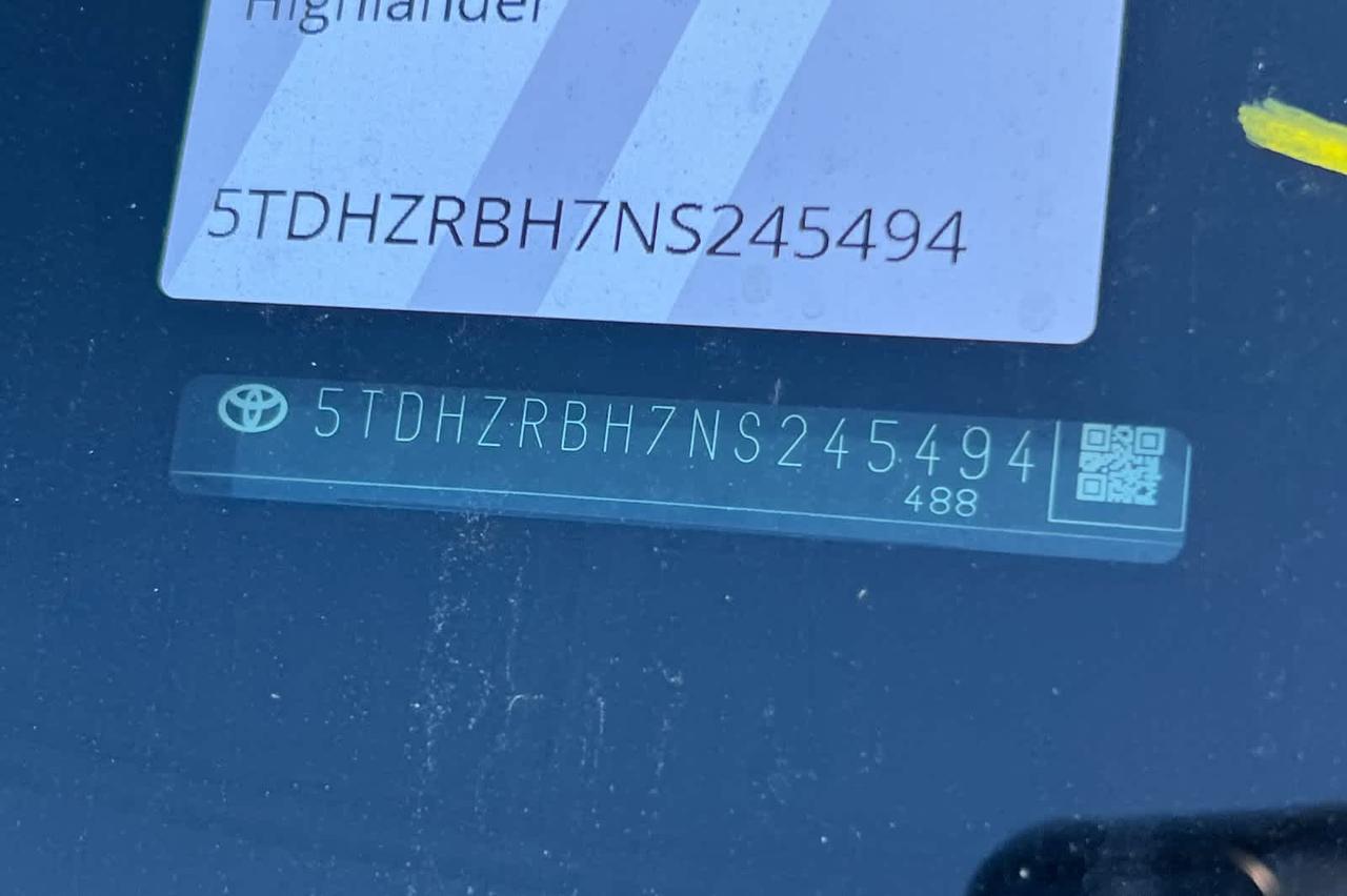 2022 Toyota Highlander XLE Roseville CA