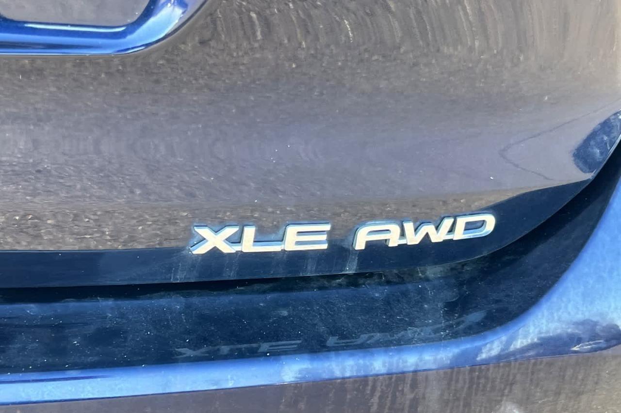 2022 Toyota Highlander XLE Roseville CA