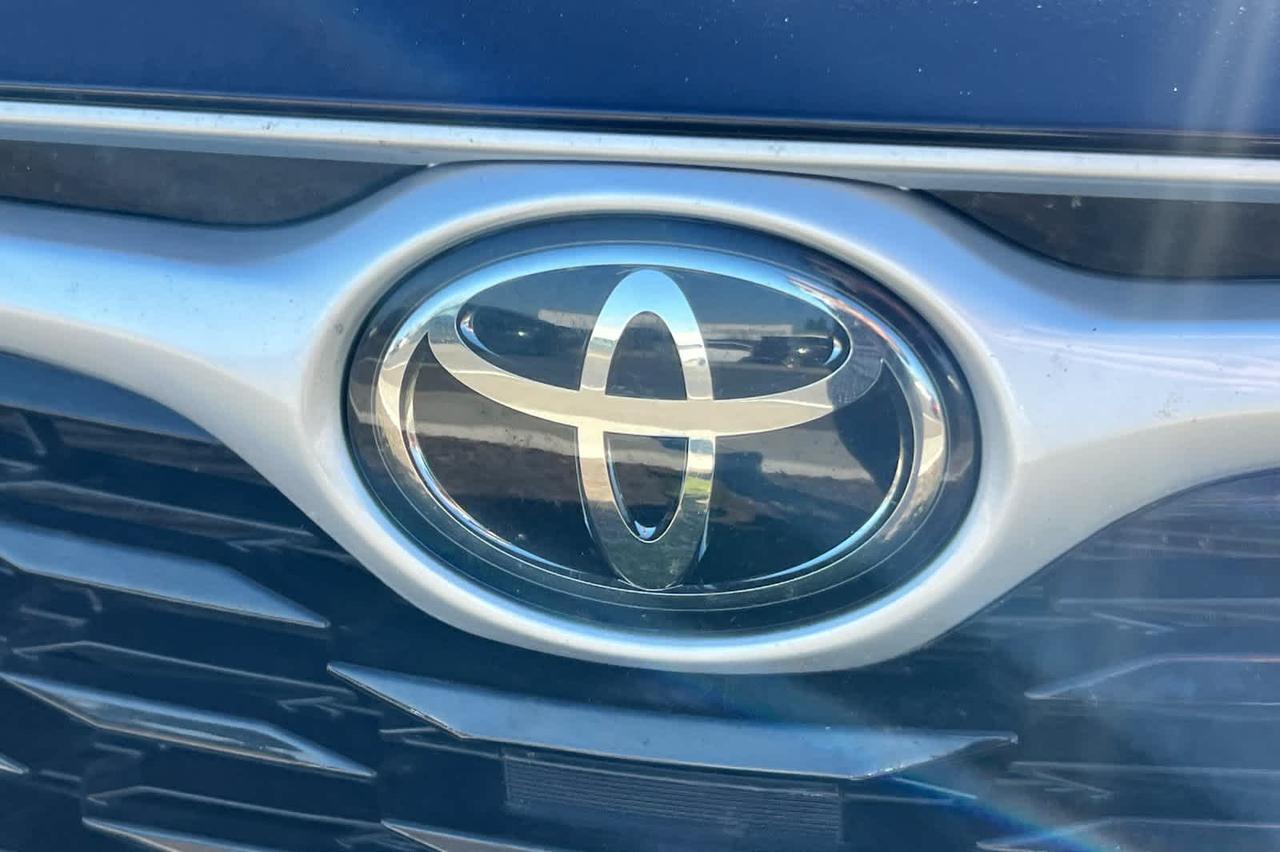 2022 Toyota Highlander XLE Roseville CA