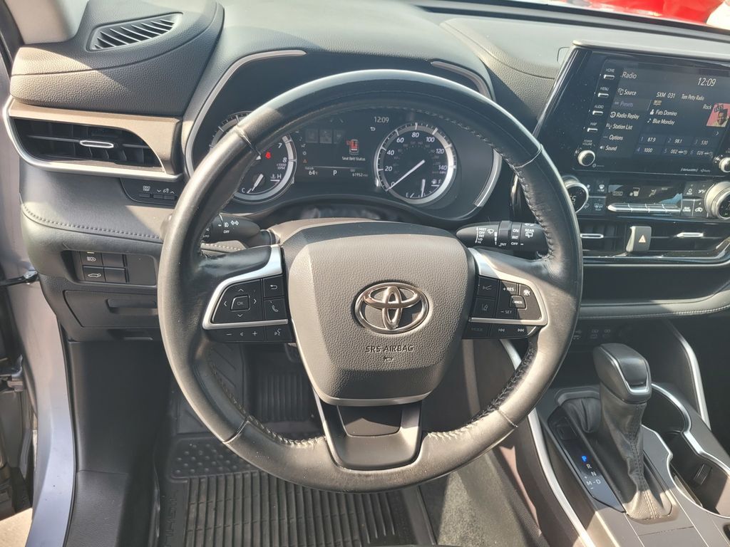 2022 Toyota Highlander XLE Roseville CA