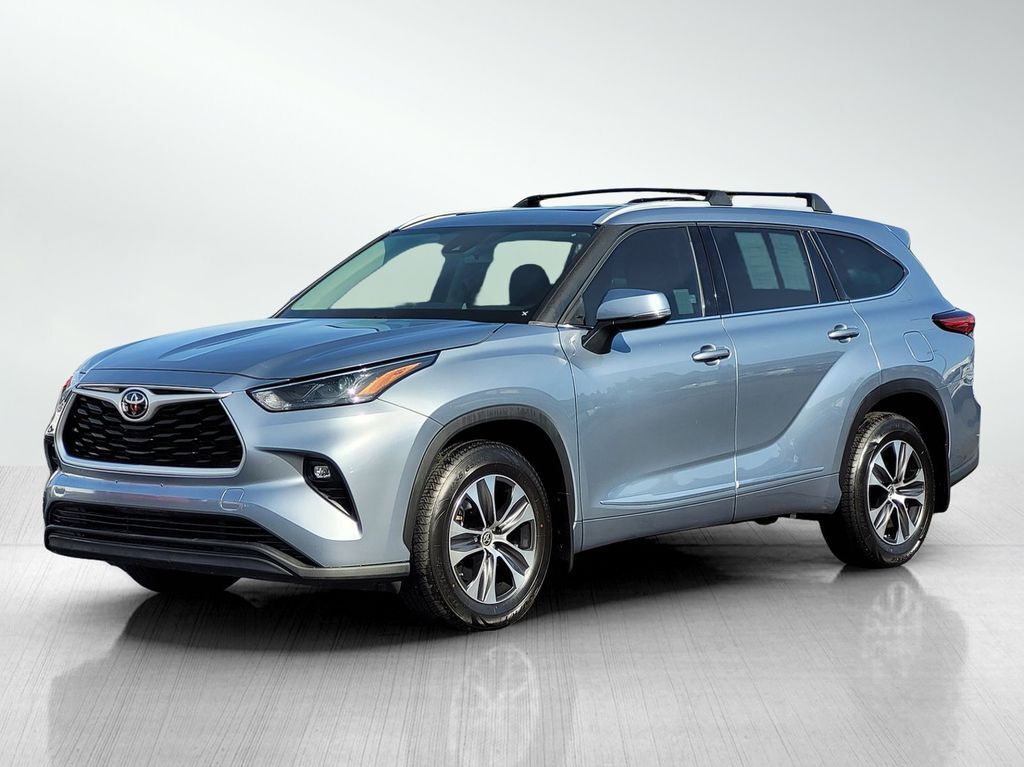 2022 Toyota Highlander XLE Roseville CA