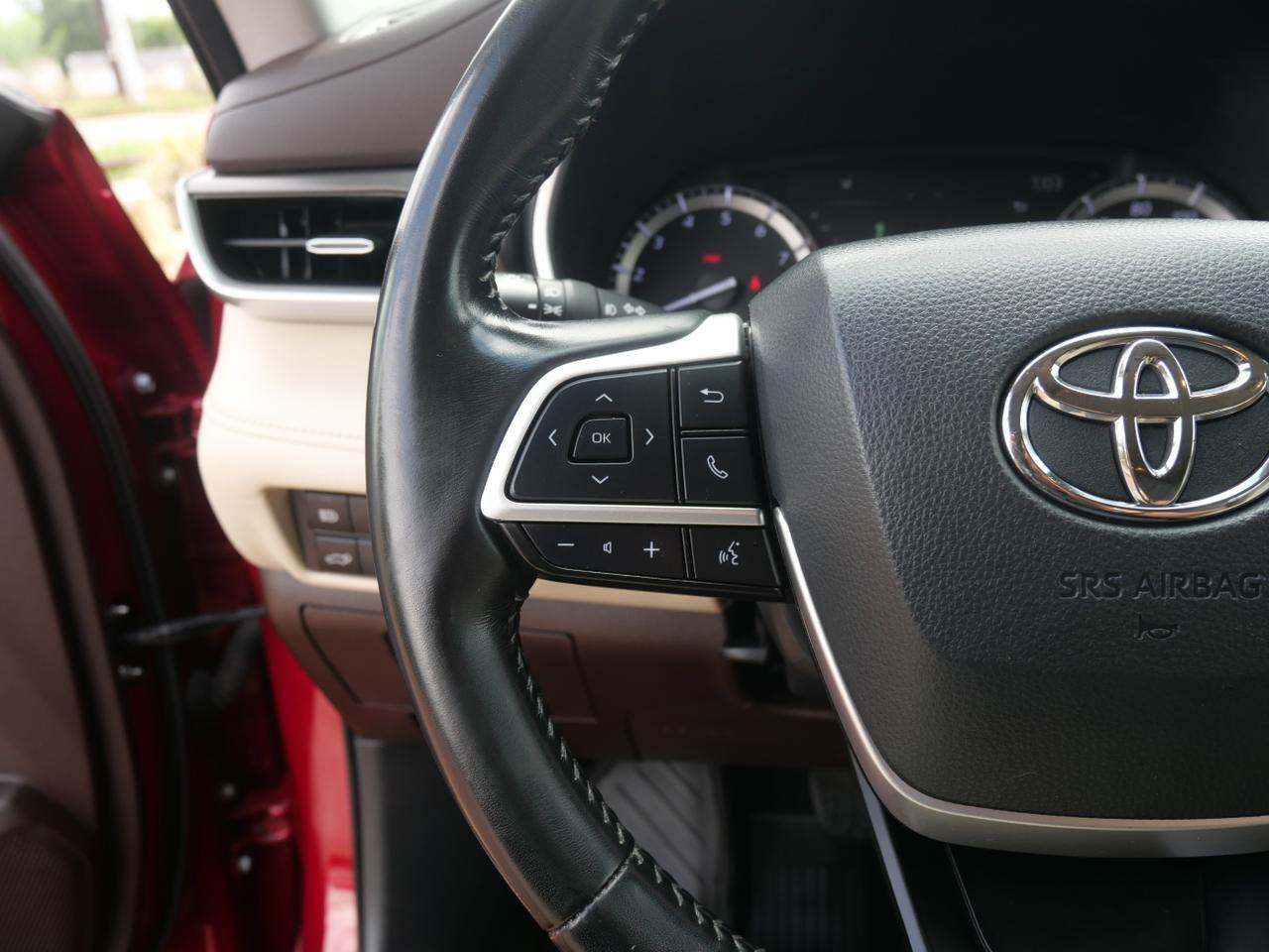2022 Toyota Highlander XLE San Juan TX