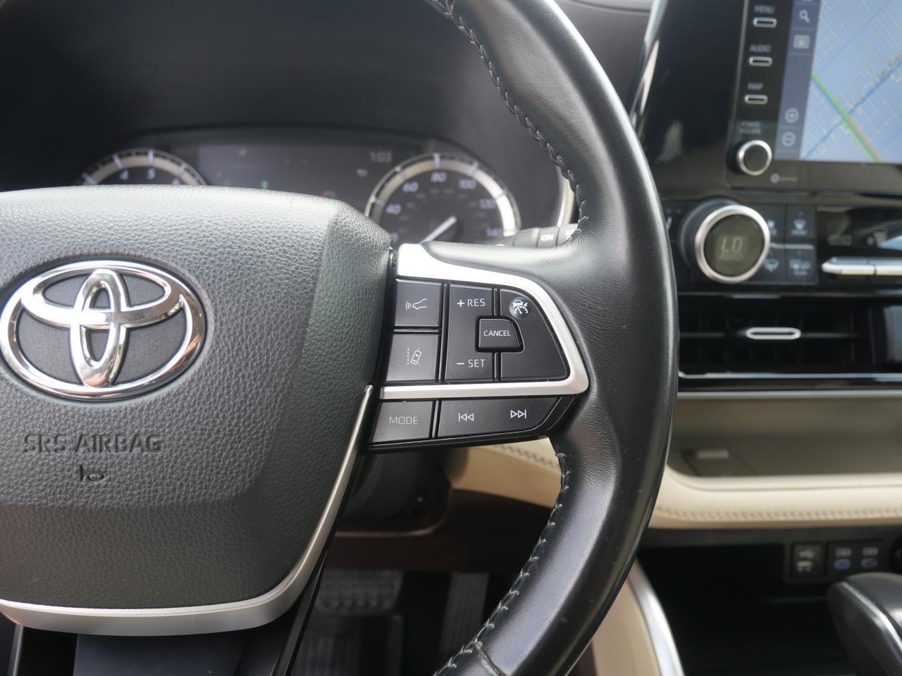 2022 Toyota Highlander XLE San Juan TX