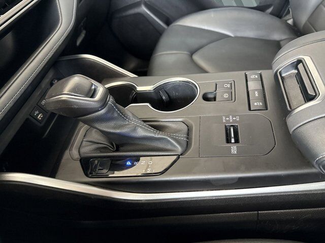 2022 Toyota Highlander XLE San Antonio TX
