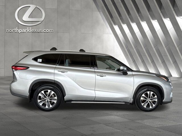 2022 Toyota Highlander XLE San Antonio TX