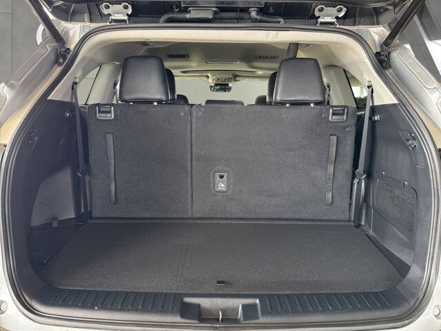 2022 Toyota Highlander XLE San Antonio TX