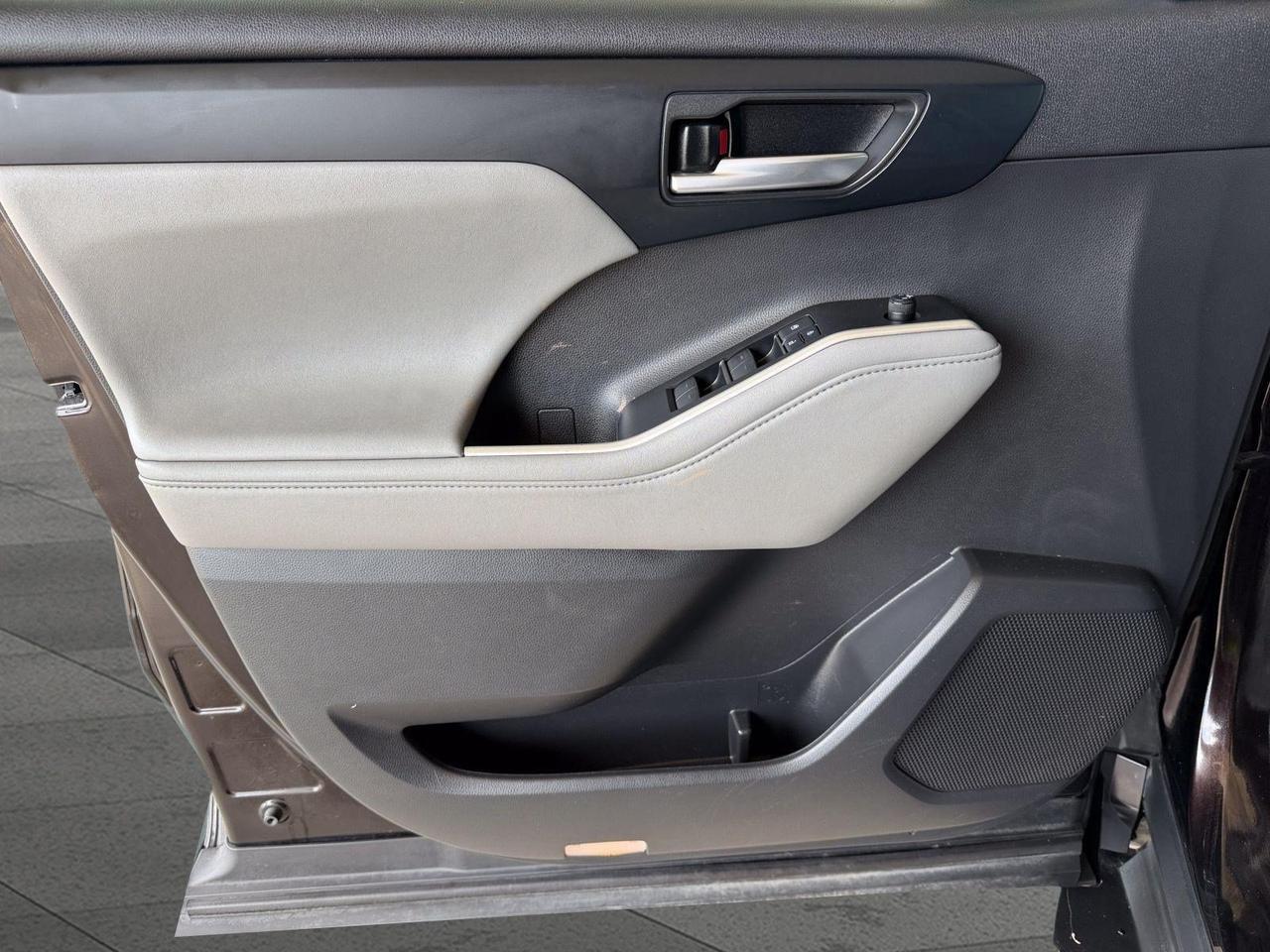 2022 Toyota Highlander XLE San Antonio TX