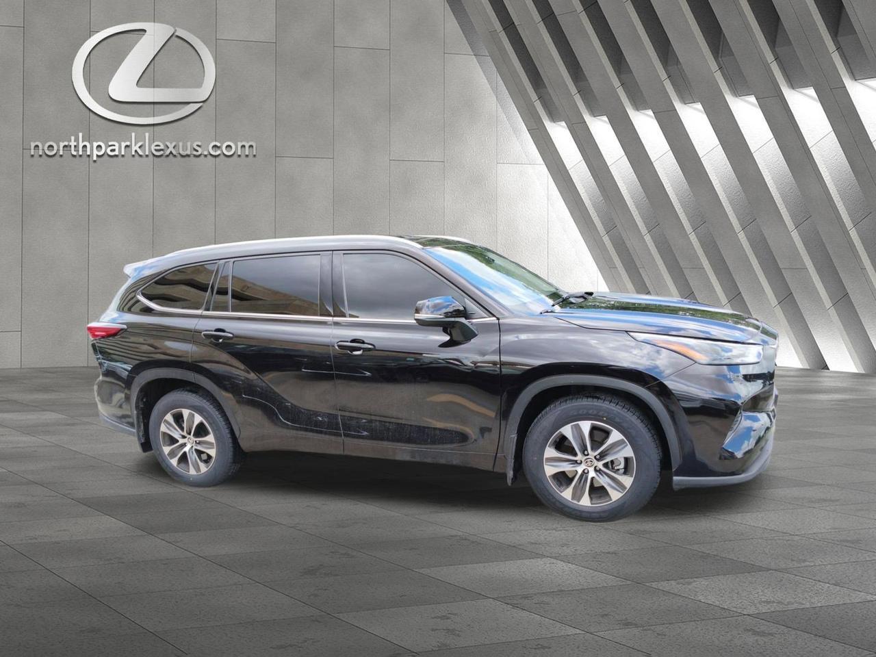 2022 Toyota Highlander XLE San Antonio TX