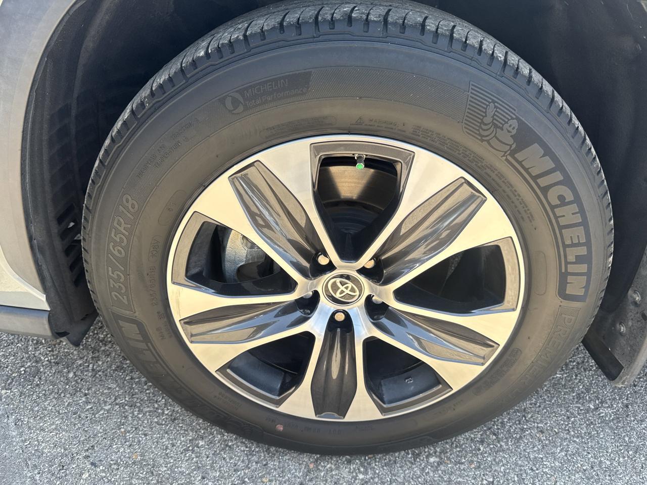 2022 Toyota Highlander XLE San Antonio TX