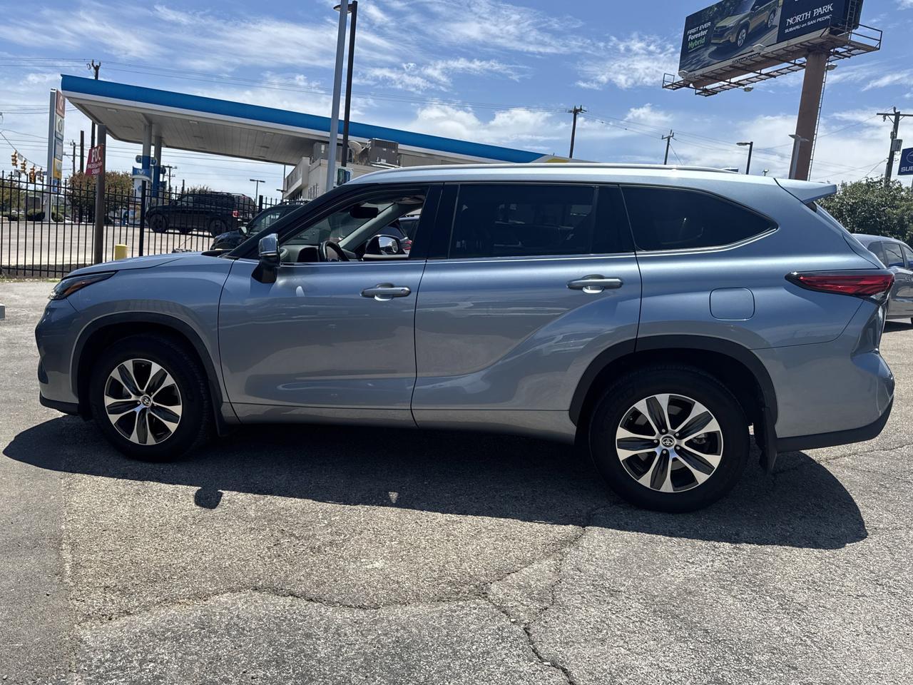 2022 Toyota Highlander XLE San Antonio TX