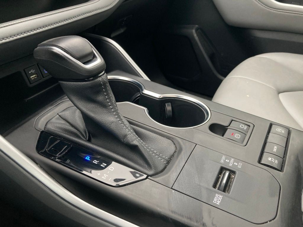 2022 Toyota Highlander XLE San Antonio TX
