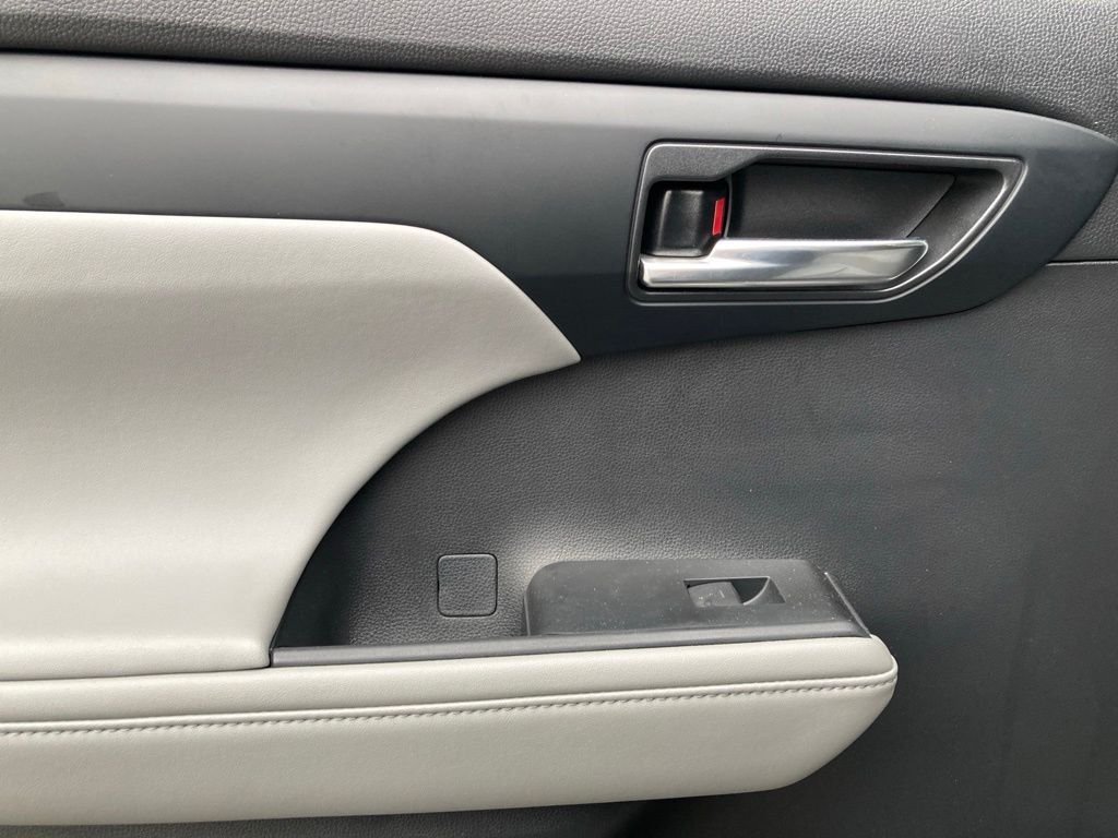 2022 Toyota Highlander XLE San Antonio TX