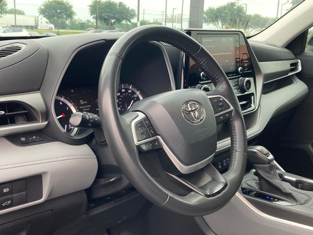 2022 Toyota Highlander XLE San Antonio TX