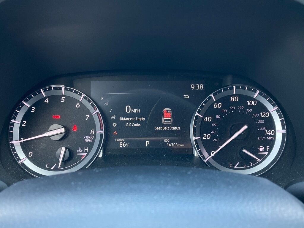 2022 Toyota Highlander XLE San Antonio TX