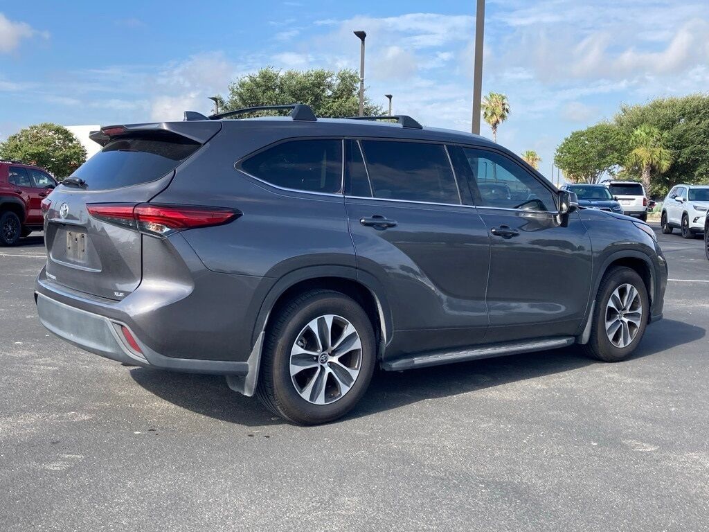 2022 Toyota Highlander XLE San Antonio TX