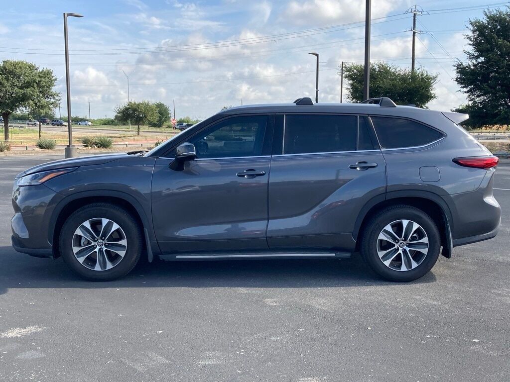 2022 Toyota Highlander XLE San Antonio TX