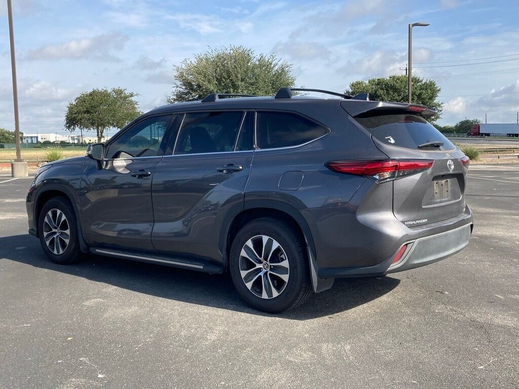 2022 Toyota Highlander XLE San Antonio TX